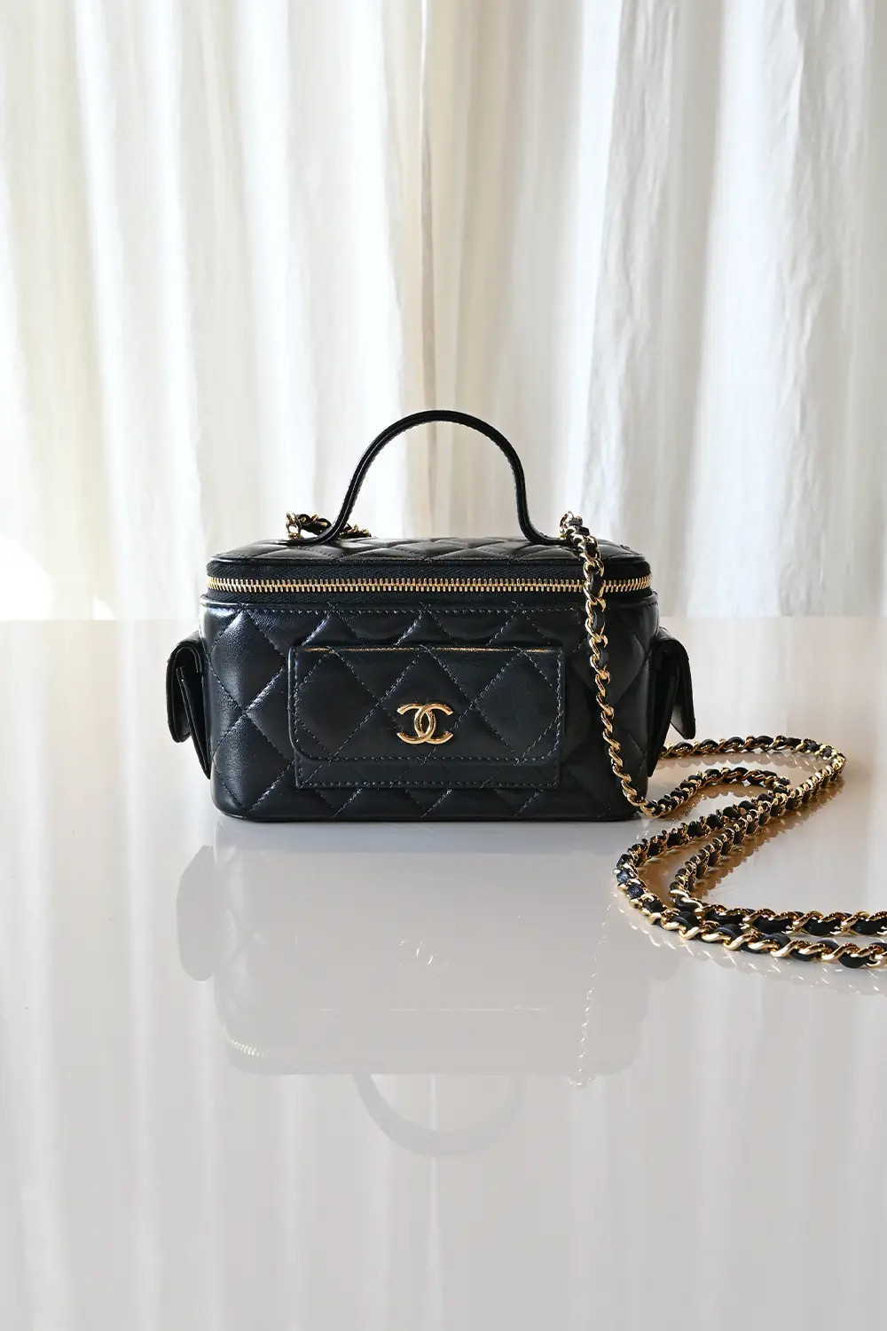 Chanel Vanity Case Cargo Pocket | black