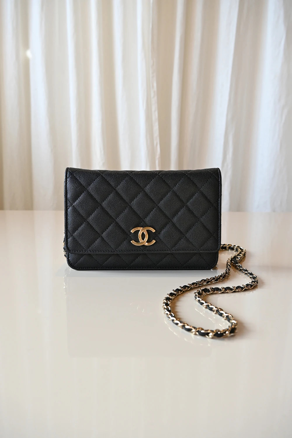 Chanel Classic wallet on chain | black